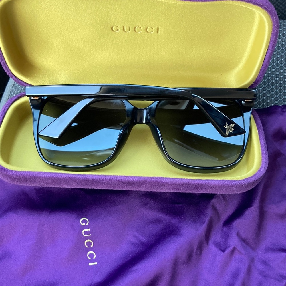 Gucci Black Square Sunglasses - Picture 7 of 9